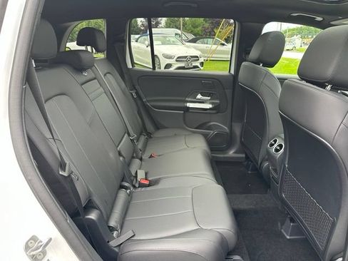 New 2026 Mercedes-Benz GLB 250 4MATIC image 21