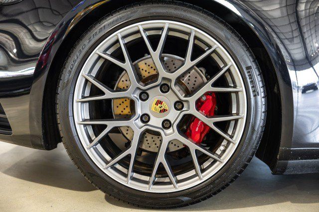 Used 2021 Porsche 911 Carrera S RWD image 43