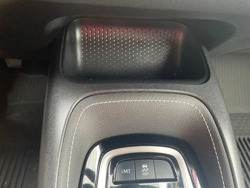 Used 2022 Toyota Corolla SE FWD image 20
