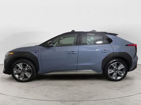 Used 2025 Subaru Solterra Touring w/ Touring Package image 2