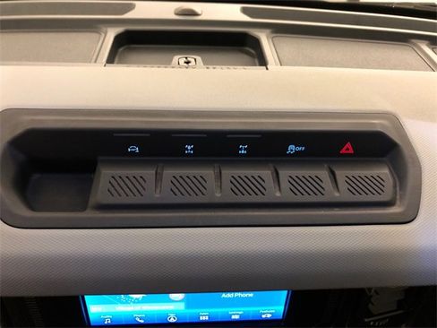 Used 2022 Ford Bronco Badlands image 19