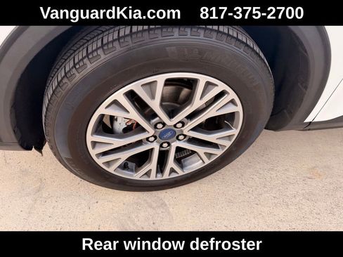 Used 2022 Ford Escape SEL image 8