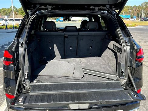 Certified 2025 BMW X5 xDrive40i w/ Premium Package image 35