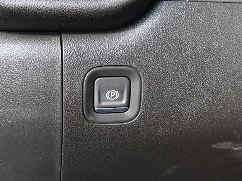 New 2026 Chevrolet Silverado 2500 Custom w/ Custom Value Package image 18