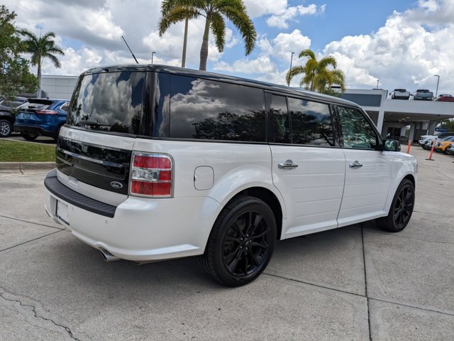 Used 2018 Ford Flex SEL w/ Equipment Group 202A FWD image 4