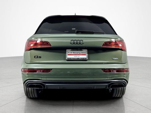 Used 2023 Audi Q5 e Premium Plus w/ Premium Plus Package image 4