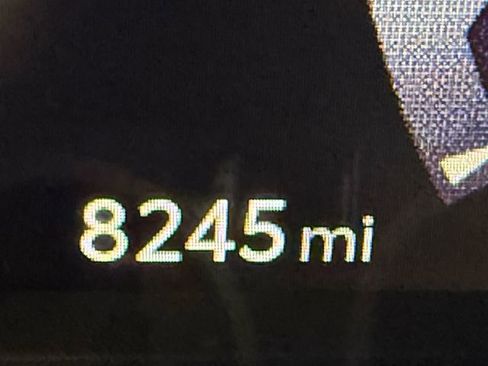 Certified 2025 Toyota 4Runner SR5 image 8