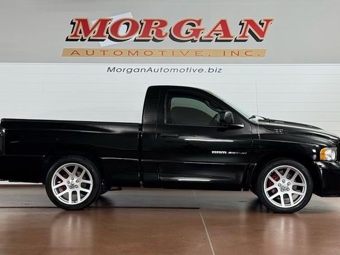 Used 2004 Dodge Ram 1500 Truck 2WD Regular Cab image 2