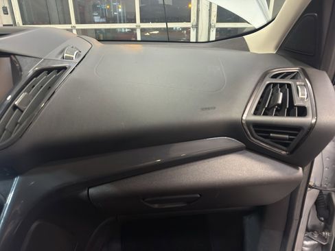 Used 2014 Ford Escape Titanium FWD image 22
