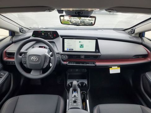New 2026 Toyota Prius Plug-In Hybrid FWD image 22