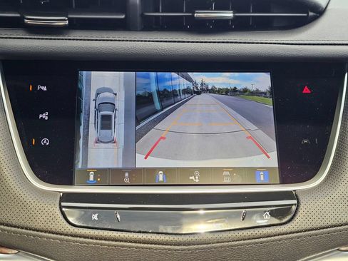 New 2026 Cadillac XT5 Sportv AWD/4WD image 32