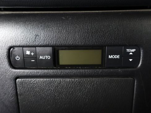 Used 2023 Nissan Armada SL image 61