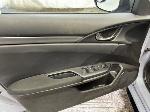 Used 2019 Honda Civic Sport image 13