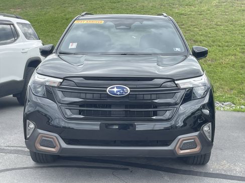 Certified 2025 Subaru Forester Sport AWD/4WD image 3
