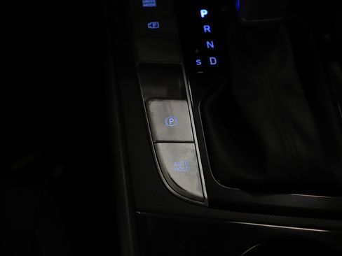 Used 2023 Hyundai Elantra SEL w/ Convenience Package image 22