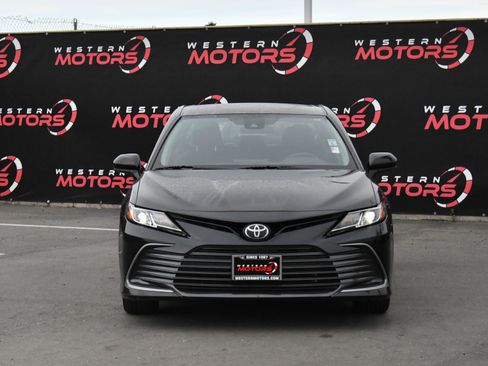 Used 2024 Toyota Camry LE image 2