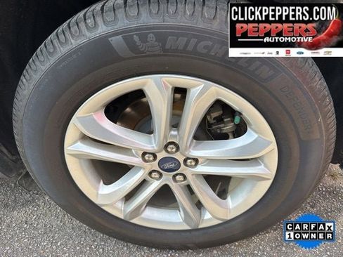 Used 2019 Ford Edge SEL FWD image 6