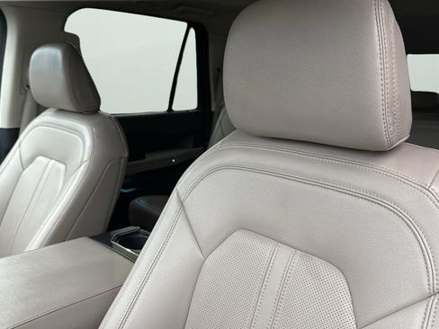 Certified 2024 Ford Expedition Max Limited image 10