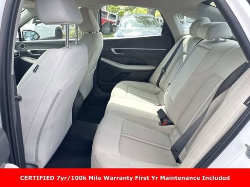 Used 2025 Hyundai Sonata SEL FWD image 13