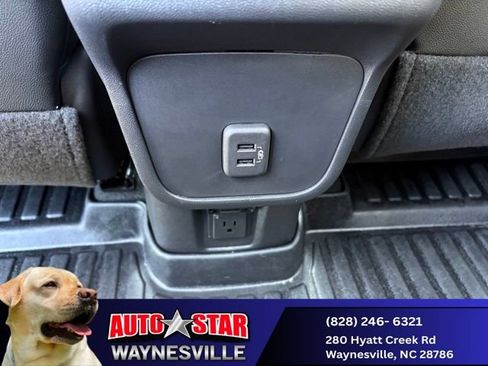 Used 2023 Chevrolet Equinox RS w/ RS Leather Package AWD/4WD image 24