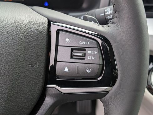 New 2026 Honda Odyssey Touring image 22