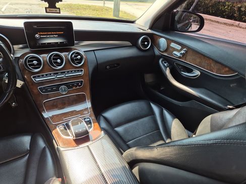 Used 2015 Mercedes-Benz C 300 4MATIC Sedan image 12
