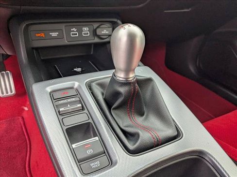 Used 2025 Honda Civic Type R image 11