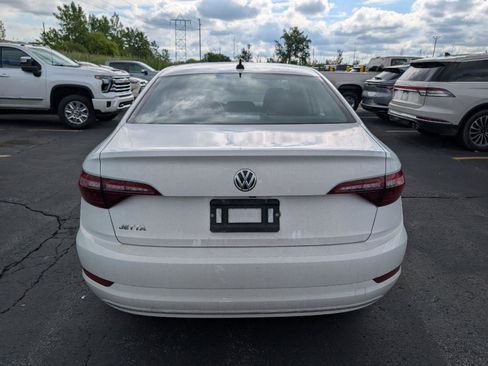 Used 2021 Volkswagen Jetta S w/ Driver Assistance Package FWD image 6