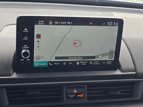 Used 2023 Honda Pilot Elite image 10