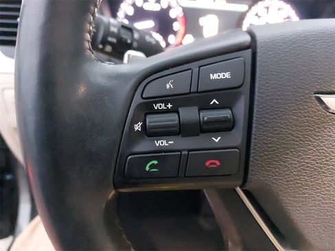 Used 2018 Genesis G80 3.8 w/ Option Group 03 image 14