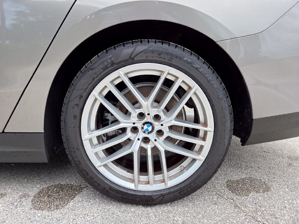 Used 2024 BMW 530i xDrive w/ Premium Package AWD/4WD image 20