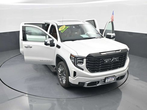Used 2025 GMC Sierra 1500 Denali Ultimate AWD/4WD image 45