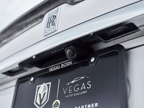 Used 2025 Rolls-Royce Cullinan image 20