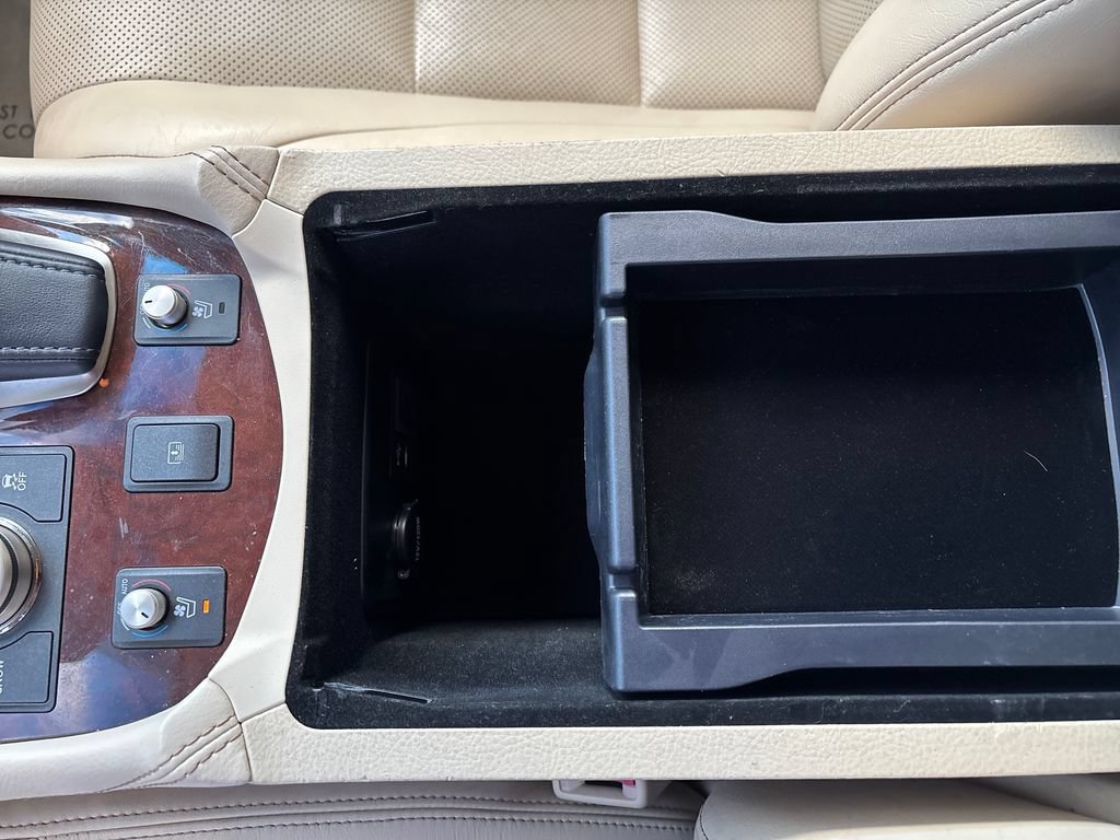 Used 2014 Lexus LS 460 w/ Comfort Package RWD image 21