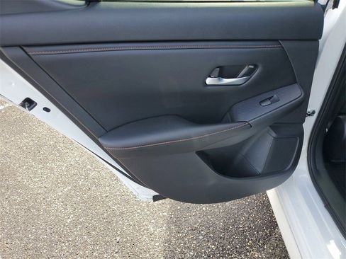 Used 2023 Nissan Sentra SR image 23