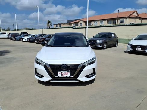 Used 2021 Nissan Sentra SR image 8