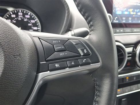 Used 2022 Nissan Sentra SV w/ Trunk Package image 18