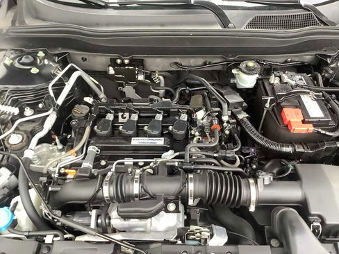 Used 2018 Honda Accord Sport image 8