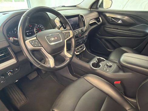 Used 2024 GMC Terrain SLT FWD image 16