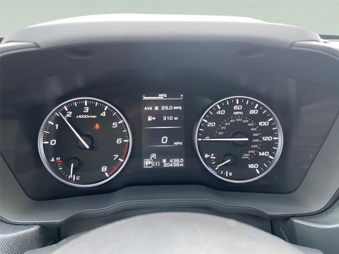 Used 2025 Subaru Forester Premium w/ Convenience Package #1 image 4