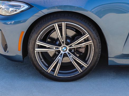 Used 2021 BMW 430i Coupe w/ Convenience Package RWD image 11