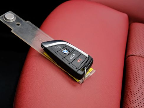 Used 2023 BMW X3 sDrive30i w/ M Sport Package image 62