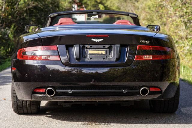 Used 2006 Aston Martin DB9 Volante RWD image 7