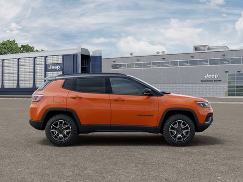 New 2026 Jeep Compass Trailhawk AWD/4WD image 12