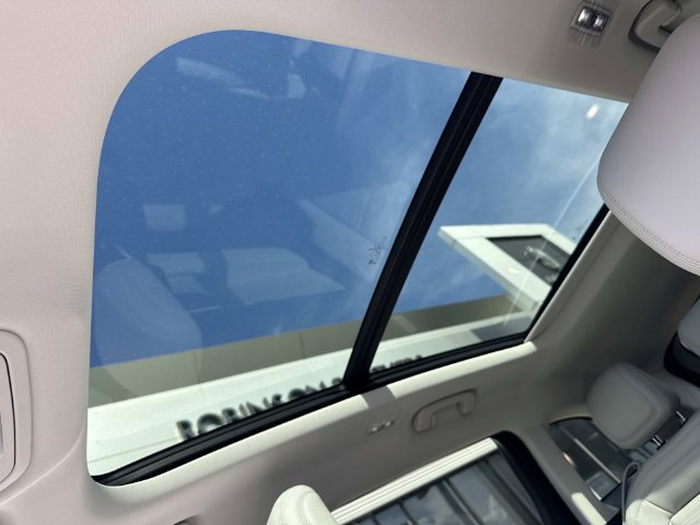 New 2026 Lincoln Nautilus Reserve w/ Jet Appearance Package AWD/4WD image 18