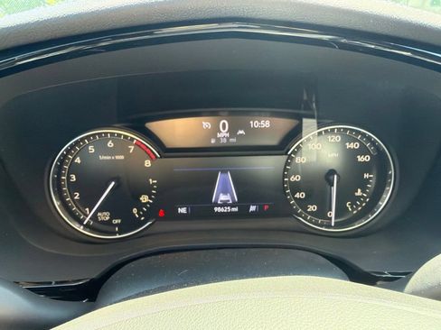 Used 2020 Cadillac XT6 Premium Luxury w/ LPO, Floor Liner Package FWD image 28