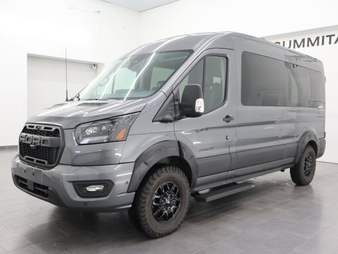 Used 2026 Ford Transit 250 148 Medium Roof Extended AWD image 7