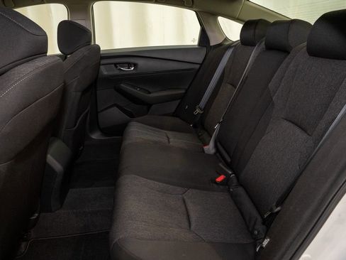 Used 2023 Honda Accord EX image 7