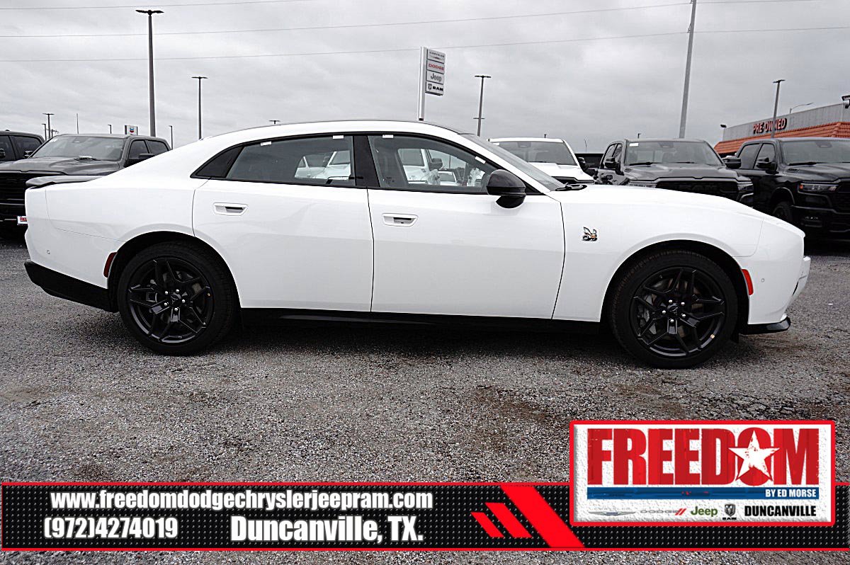 New 2026 Dodge Charger Scat Pack w/ Blacktop Package AWD/4WD image 6