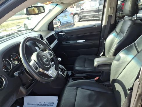 Used 2016 Jeep Compass High Altitude image 10